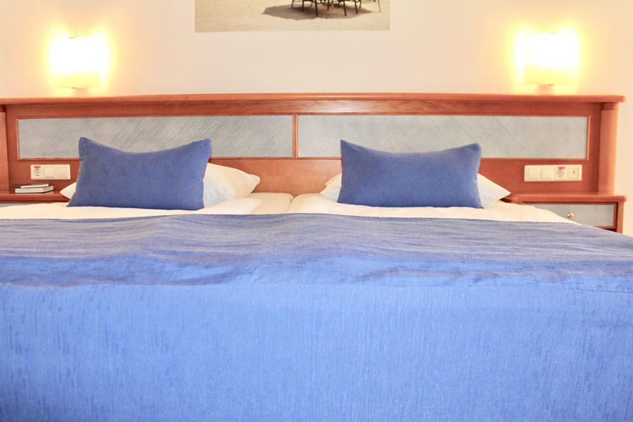 Suite Hotel Marina Playa Esquinzo 外观 照片