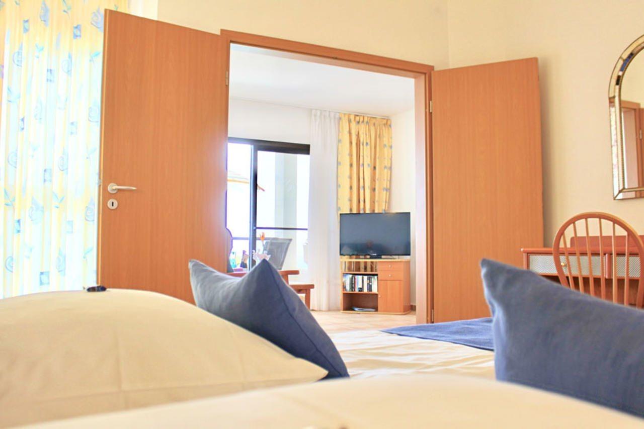 Suite Hotel Marina Playa Esquinzo 外观 照片